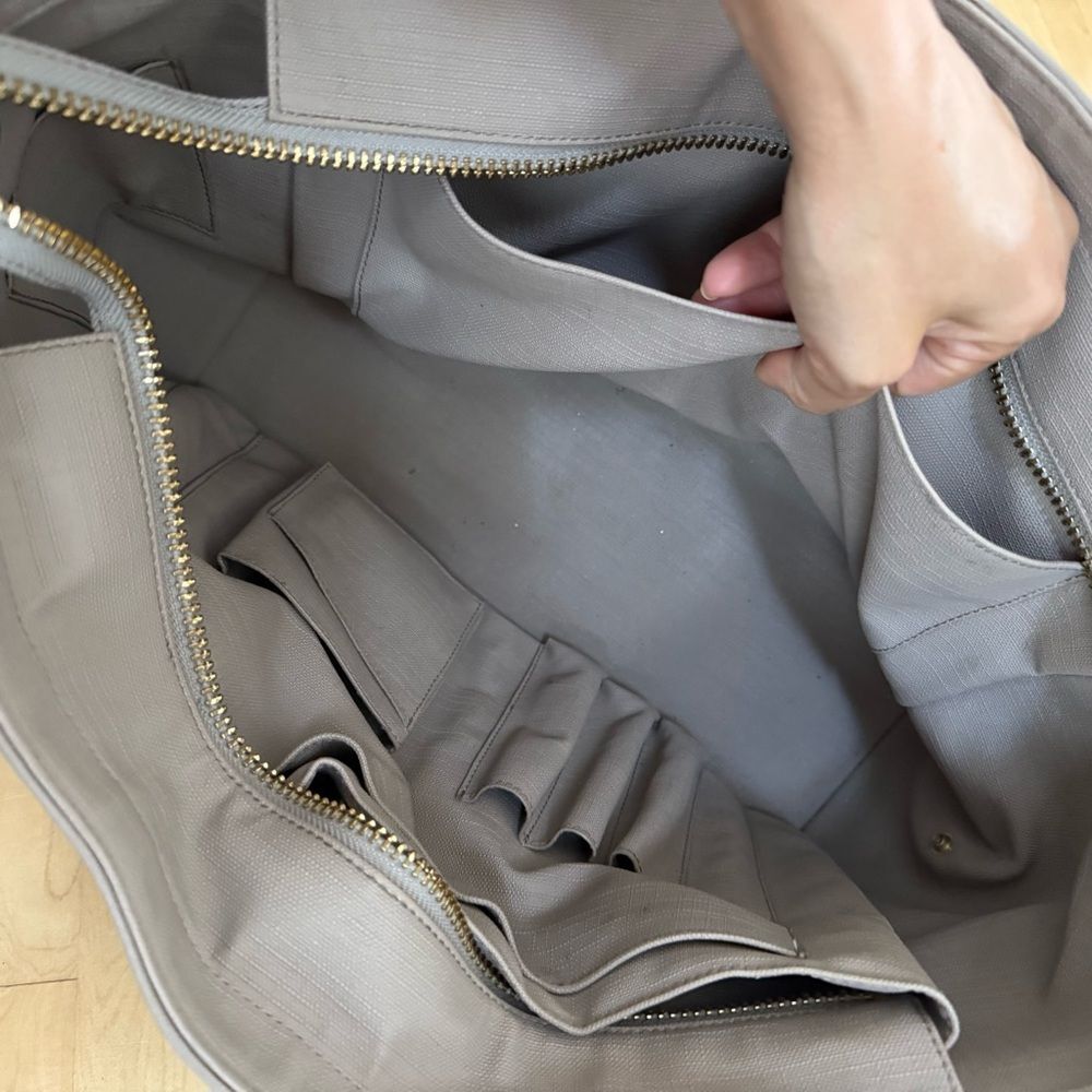Dagne Dover Singature Legend Tote in Bleecker Blush - Picture 11 of 16